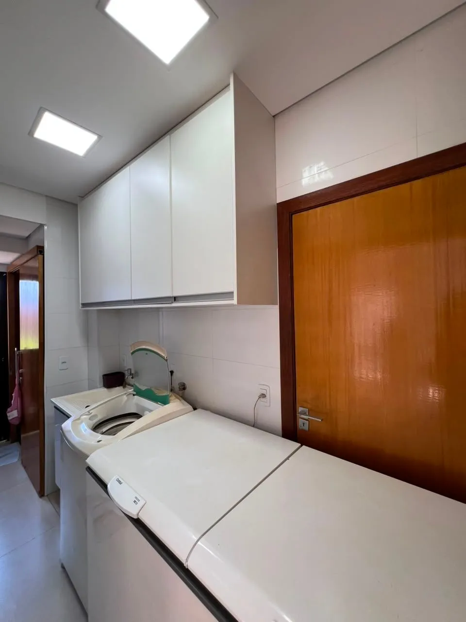 Casa de Condomínio com 4 quartos à venda, 300m² — foto 18 de 22