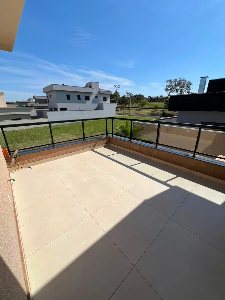 Casa de Condomínio com 4 quartos à venda, 300m² — foto 7 de 22