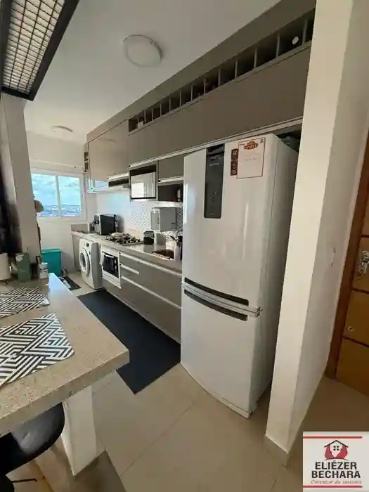 Apartamento com 2 quartos à venda, 67m² — foto 8 de 9