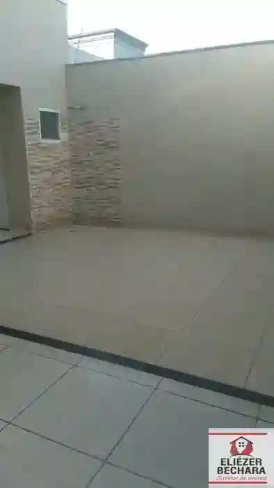 Casa à venda — foto 8 de 19