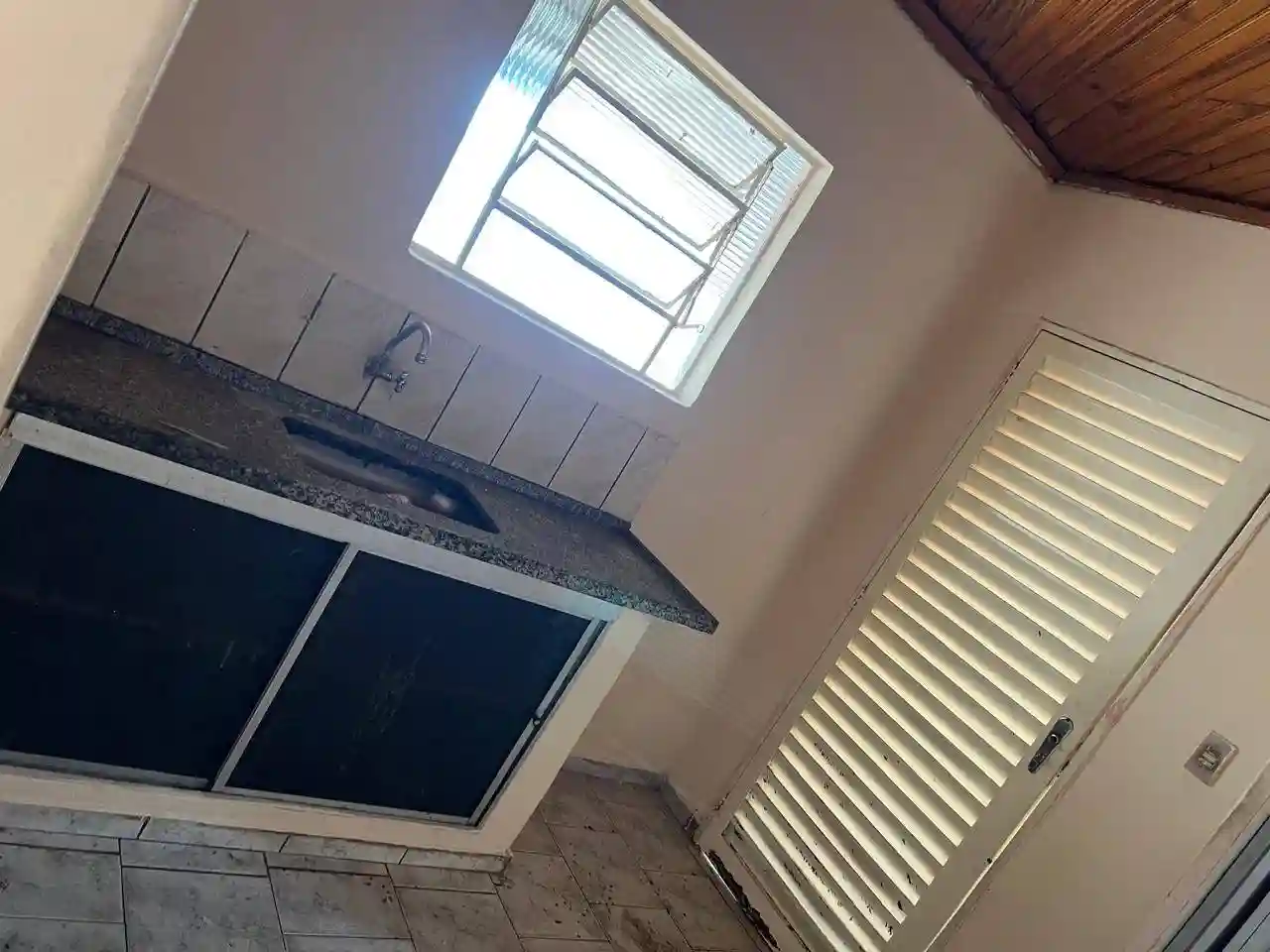 Casa com 2 quartos para aluguel, 65m² — foto 16 de 18