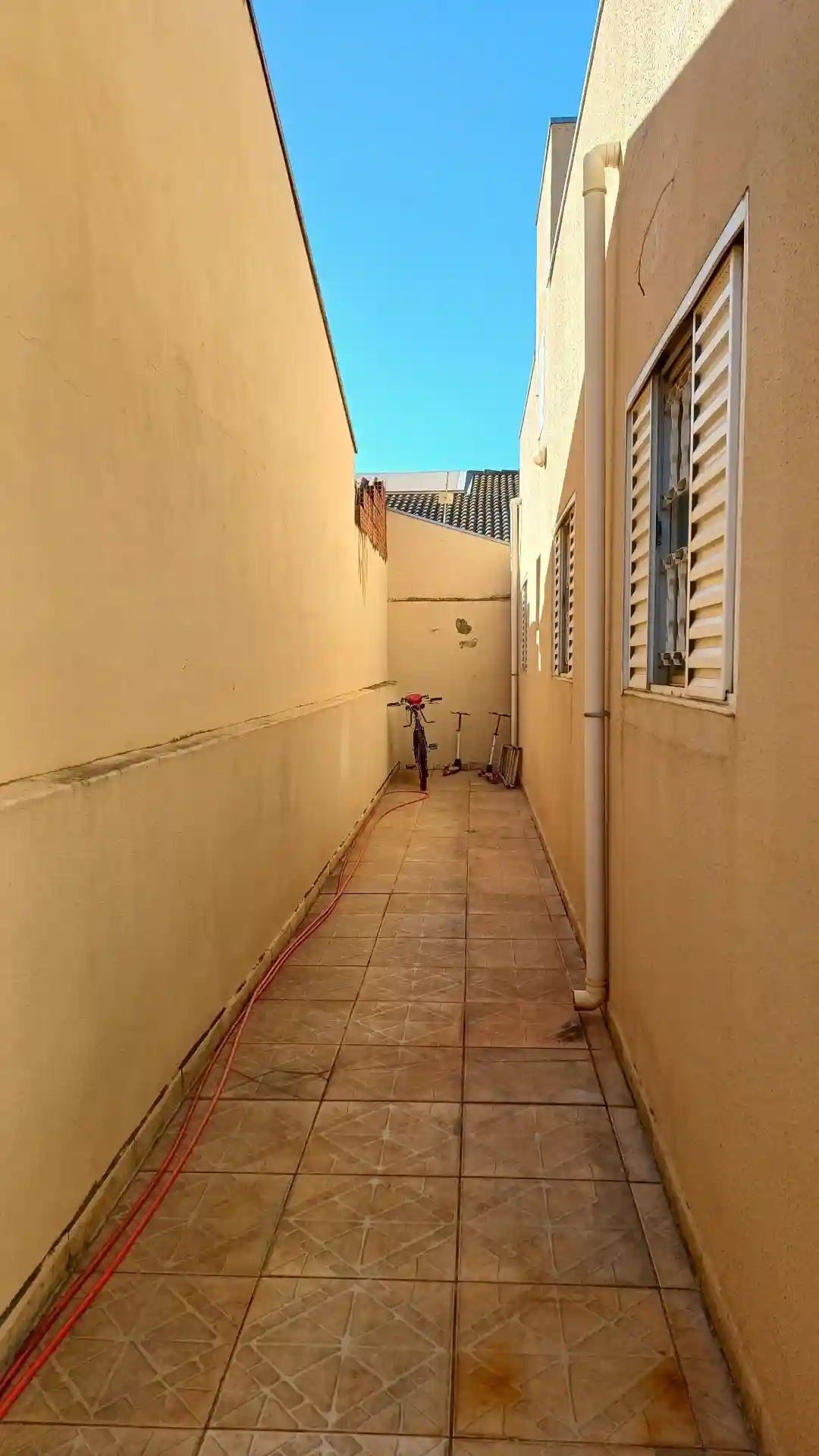 Casa com 3 quartos à venda, 174m² — foto 17 de 19