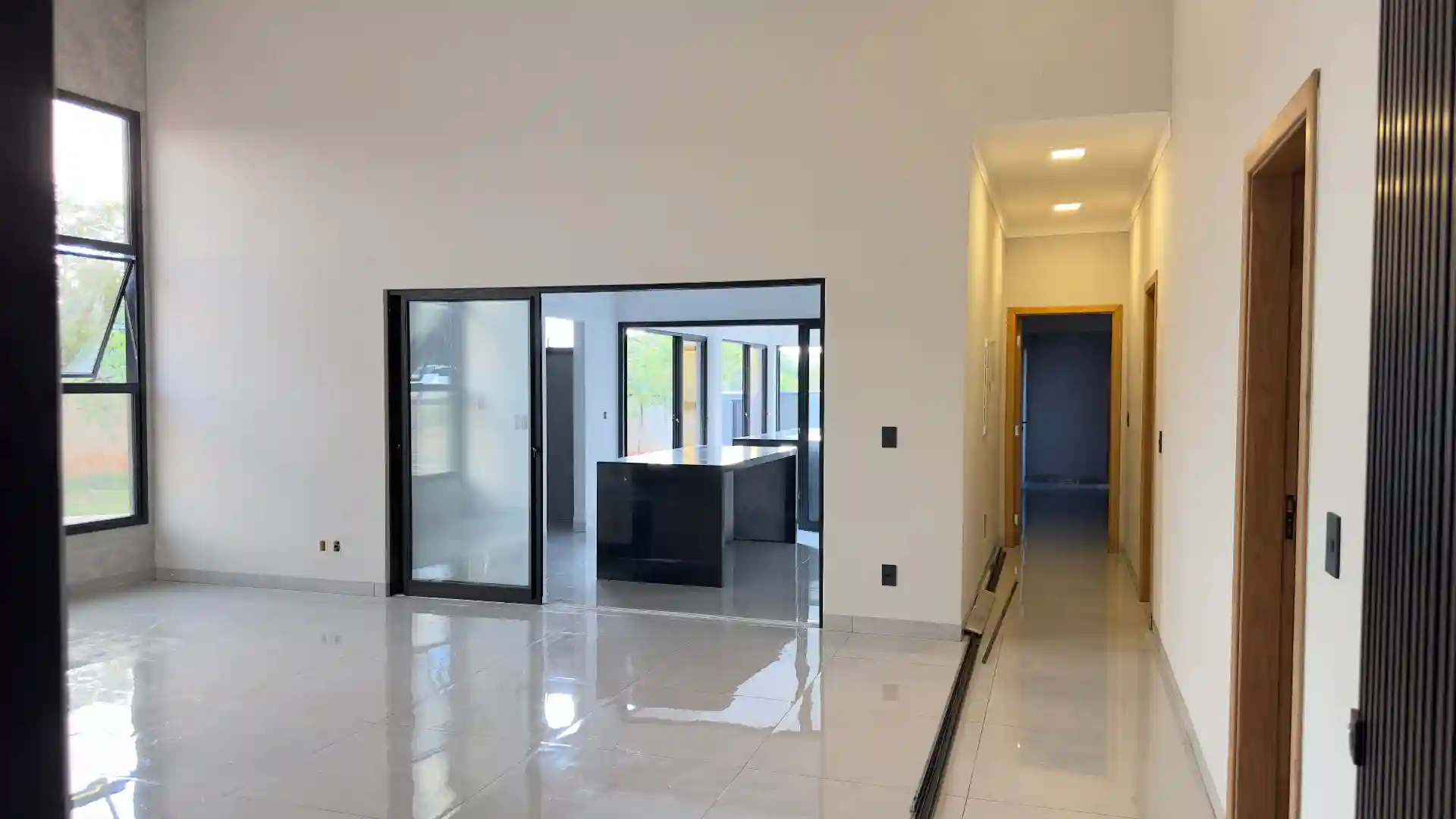 Casa de Condomínio com 3 quartos à venda, 277m² — foto 4 de 15