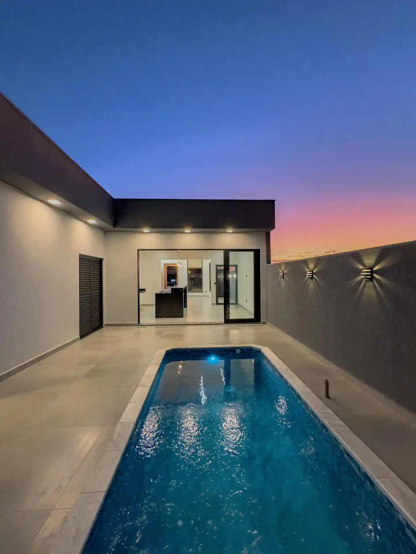 Casa de Condomínio com 3 quartos à venda, 140m² — foto 12 de 22