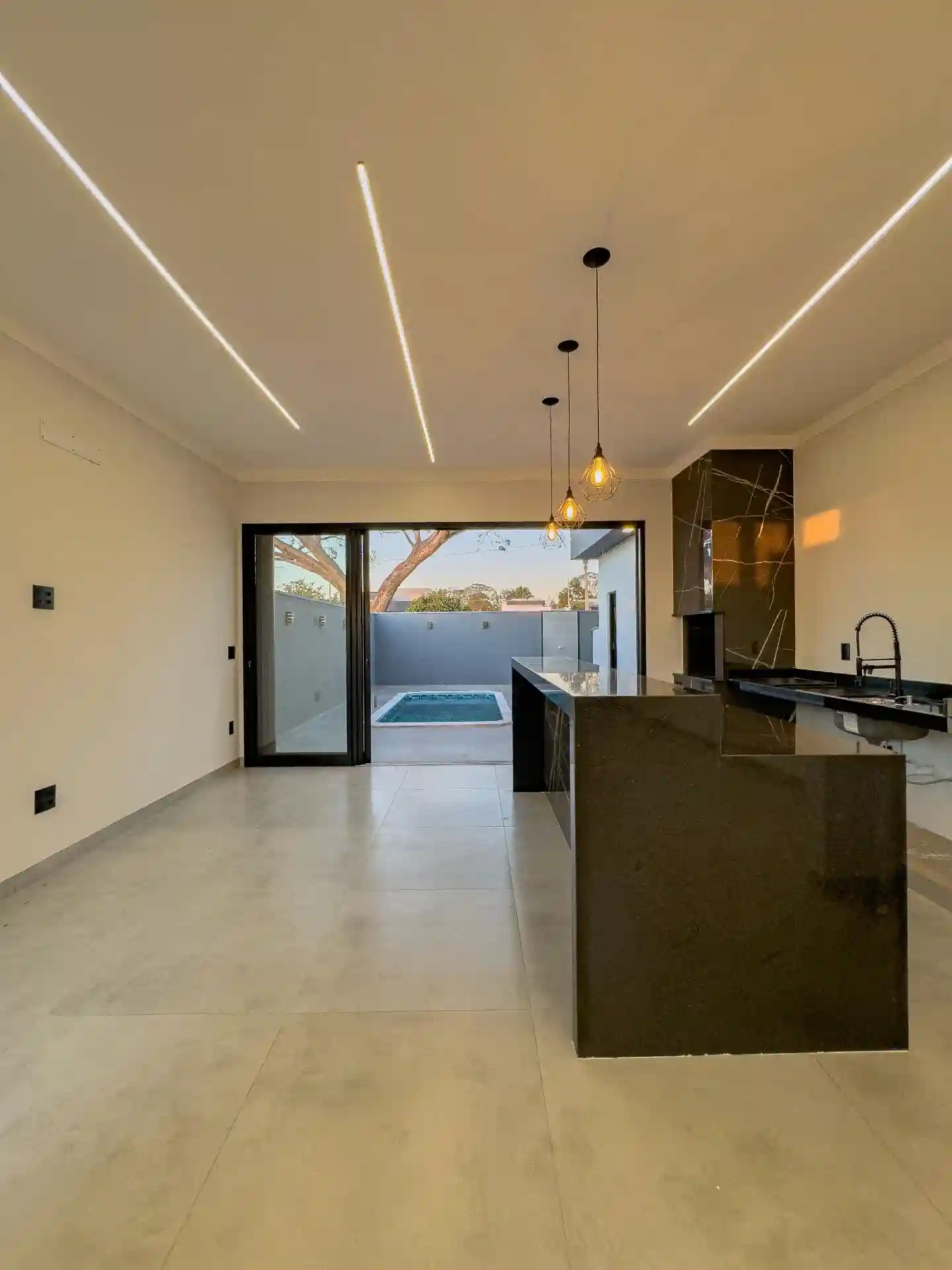 Casa de Condomínio com 3 quartos à venda, 140m² — foto 10 de 22