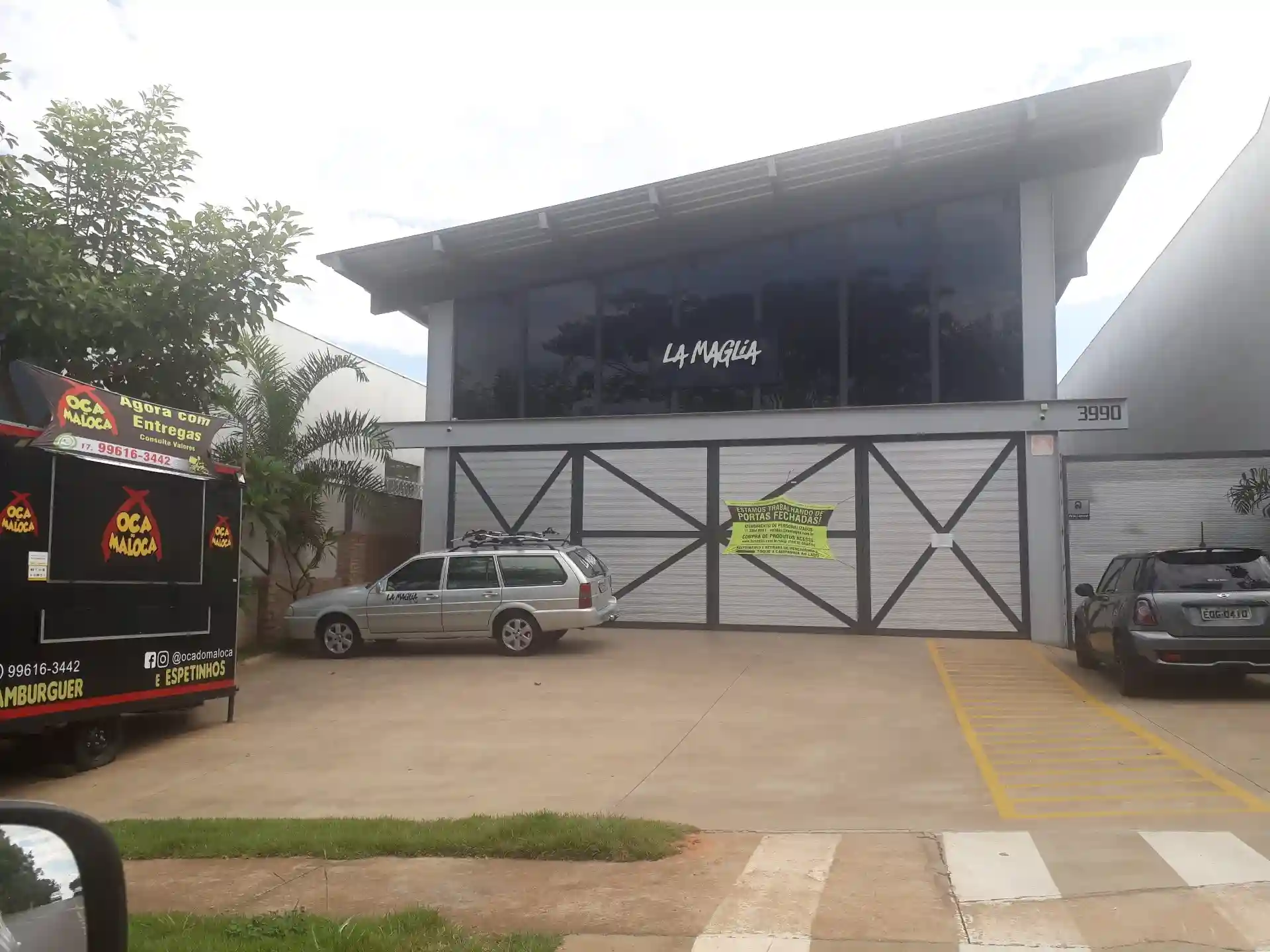 Galpão / Depósito / Armazém  à venda, 710m² — foto 1 de 9