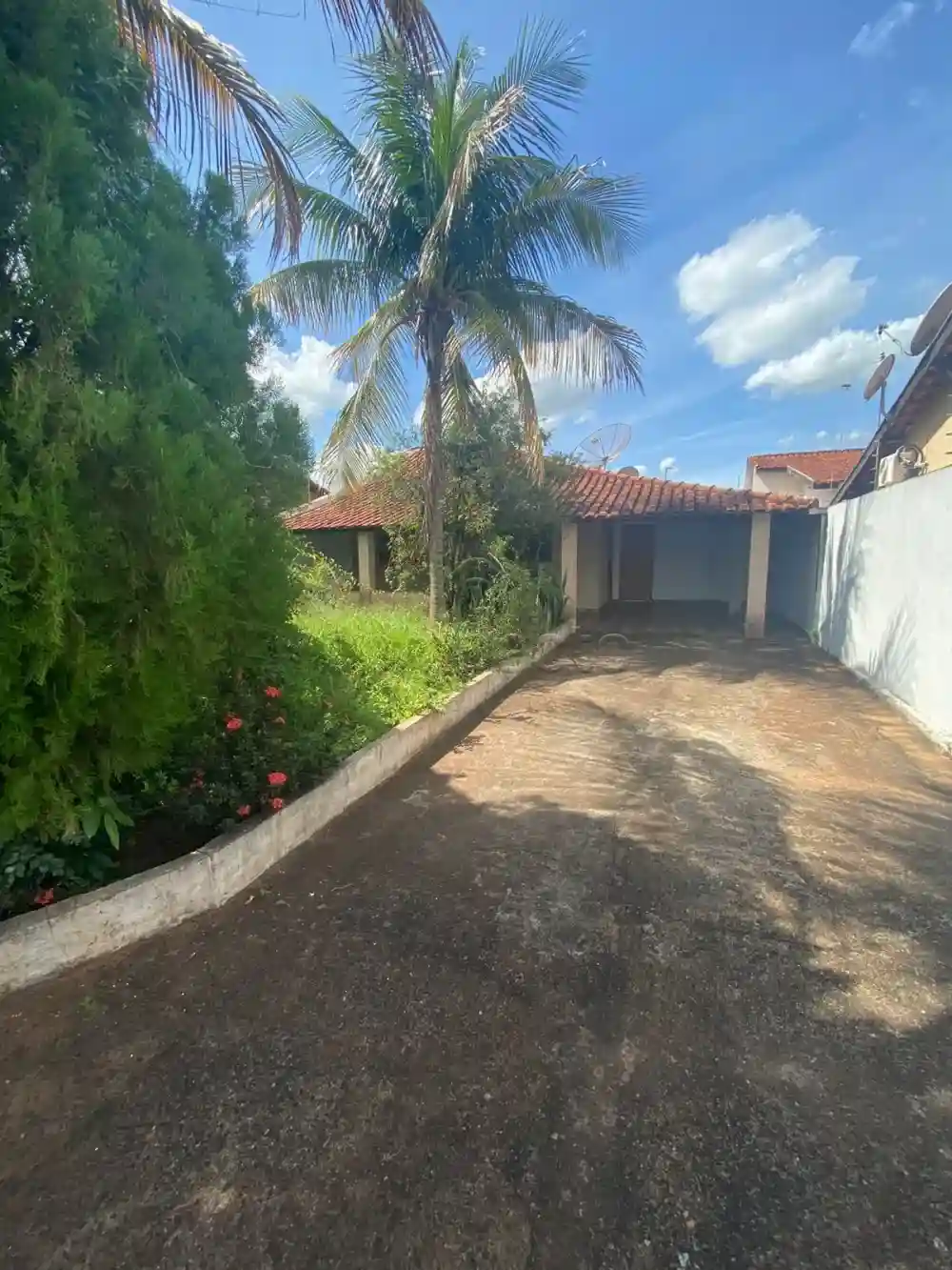 Casa com 2 quartos à venda, 275m² — foto 1 de 18