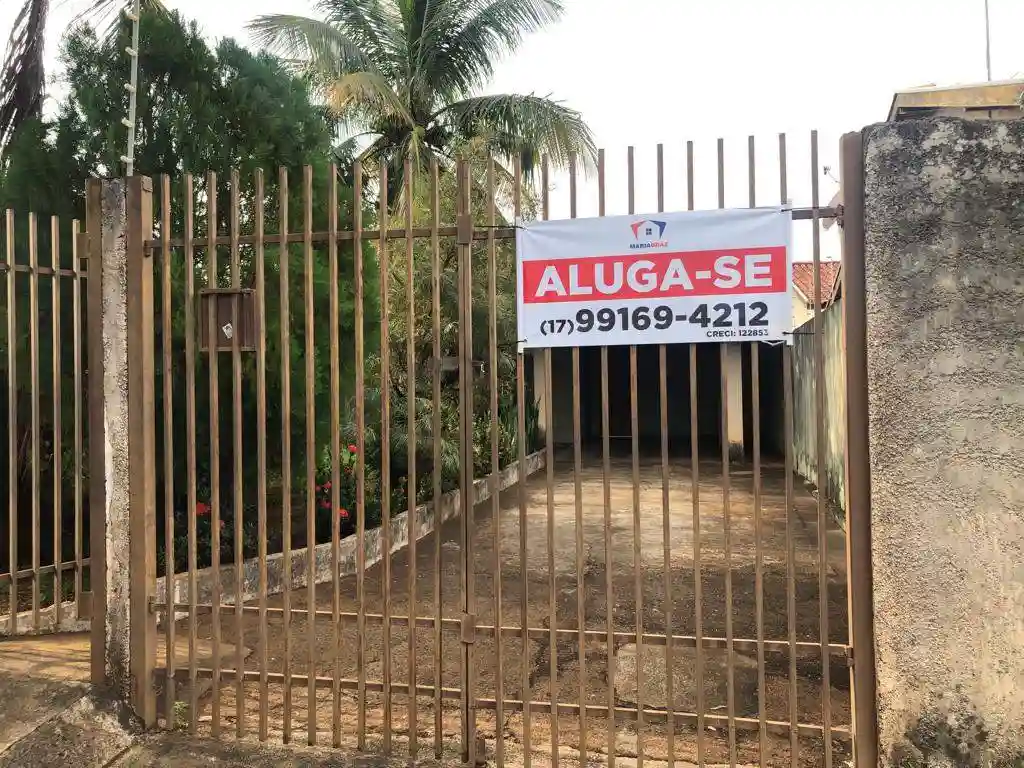 Casa com 2 quartos à venda, 275m² — foto 2 de 18