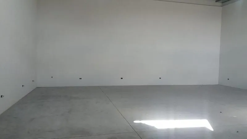 Loja / Salão / Ponto Comercial  à venda, 250m² — foto 3 de 10