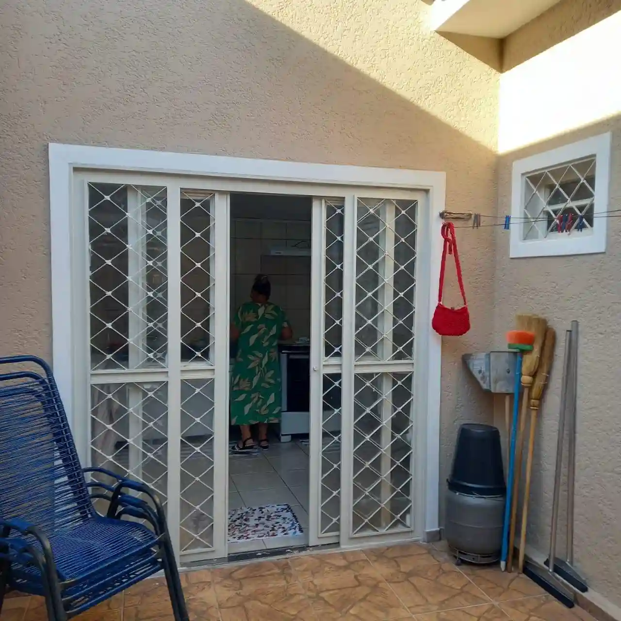 Casa com 3 quartos à venda, 103m² — foto 8 de 26