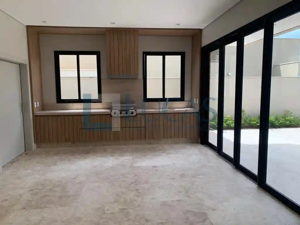 Casa de Condomínio com 3 quartos à venda, 220m² — foto 13 de 28