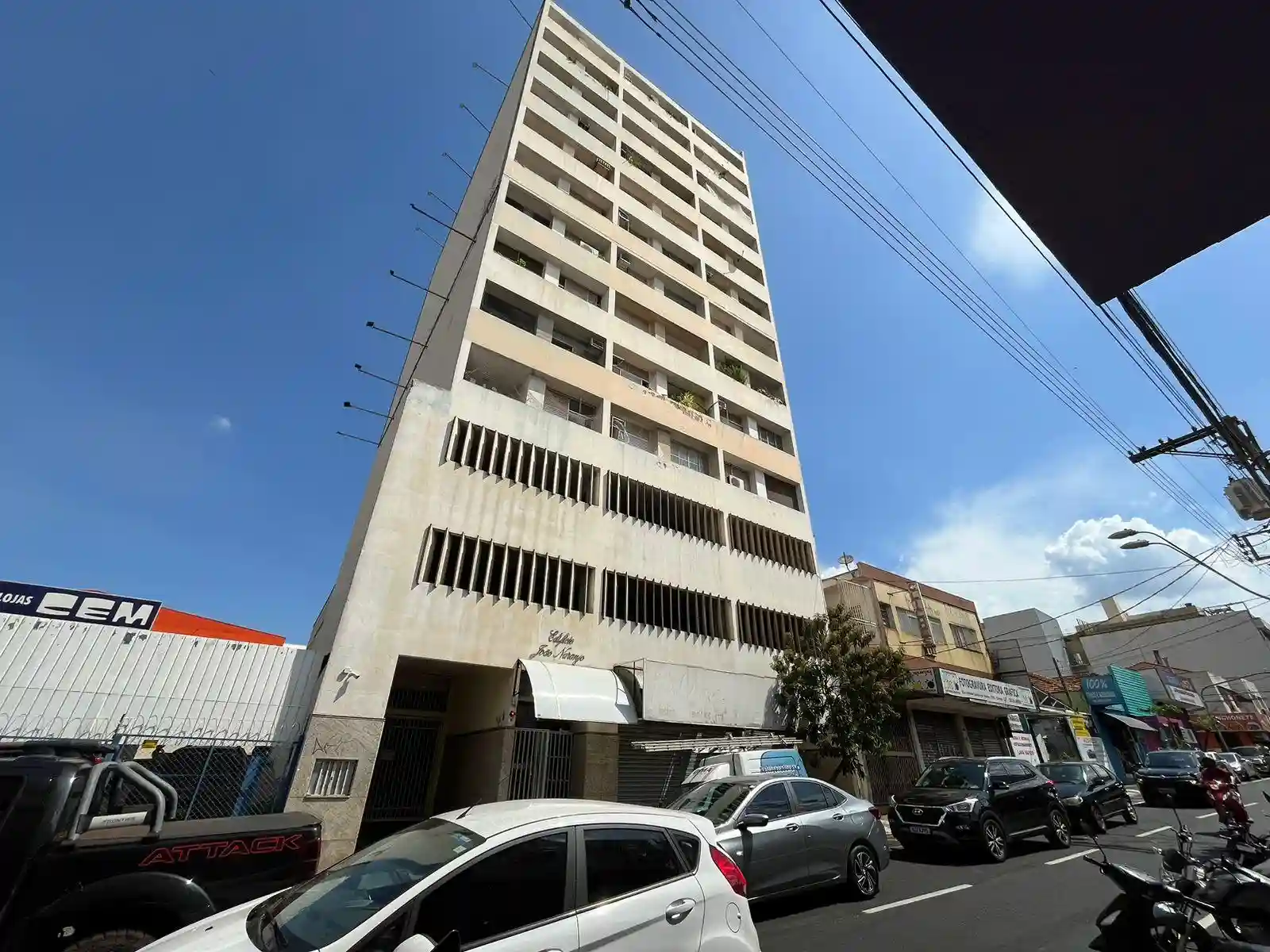 Loja / Salão / Ponto Comercial  para aluguel, 70m² — foto 1 de 6