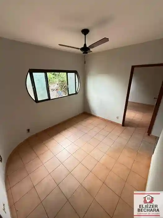 Casa com 2 quartos à venda, 110m² — foto 1 de 19