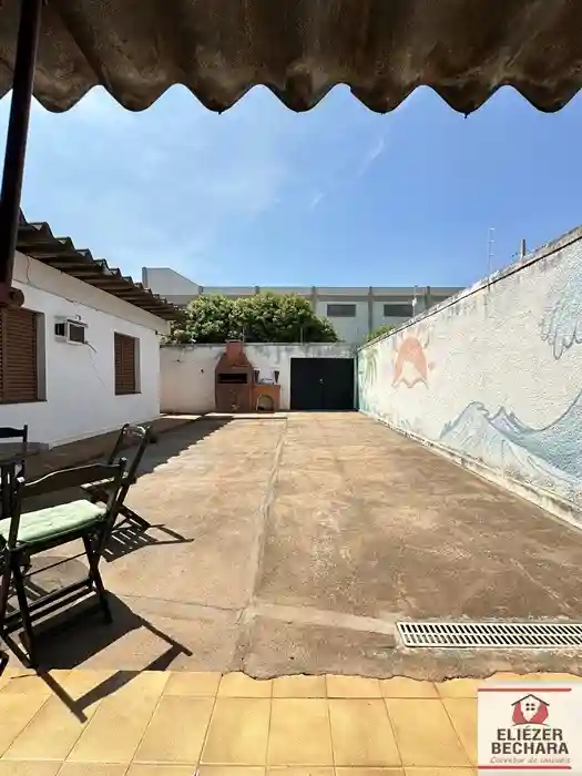 Casa com 3 quartos à venda, 153m² — foto 21 de 28