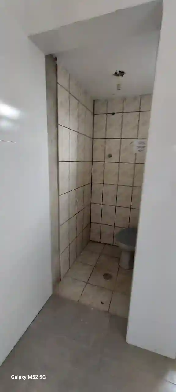Loja / Salão / Ponto Comercial  para aluguel, 225m² — foto 18 de 20