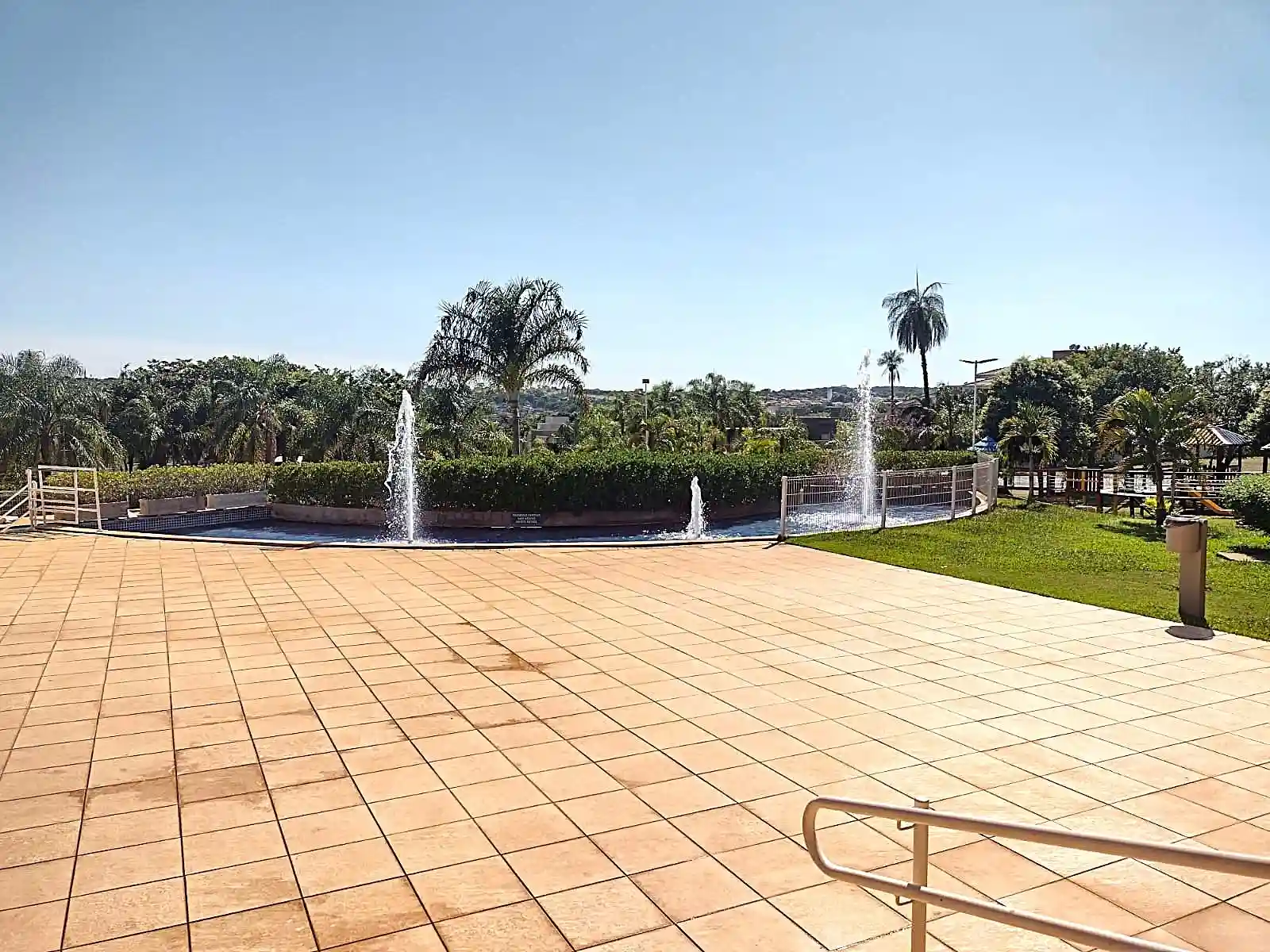 Casa de Condomínio com 3 quartos à venda, 230m² — foto 23 de 23
