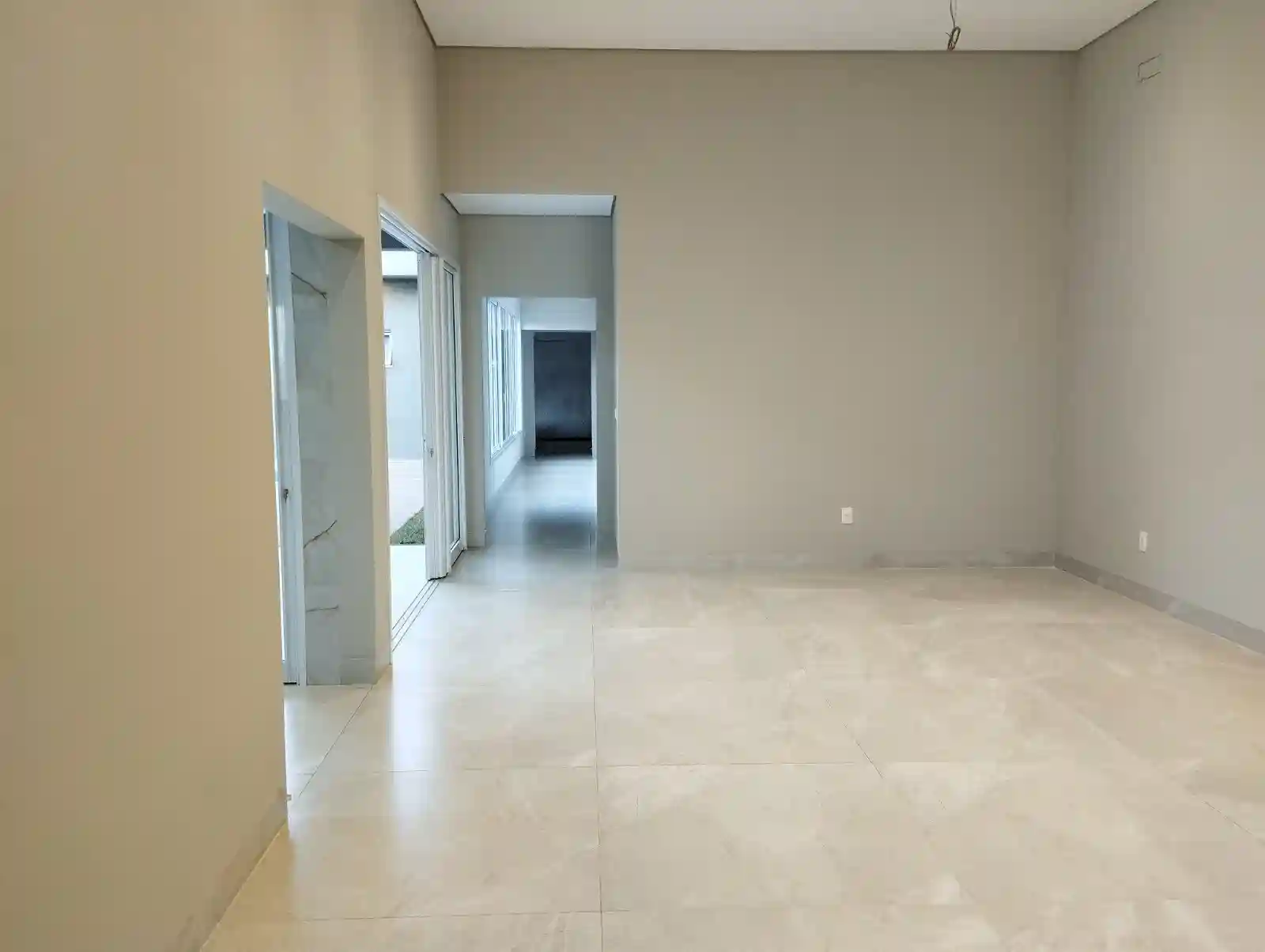 Casa de Condomínio com 3 quartos à venda, 360m² — foto 6 de 10