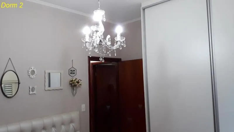 Casa à venda — foto 2 de 5