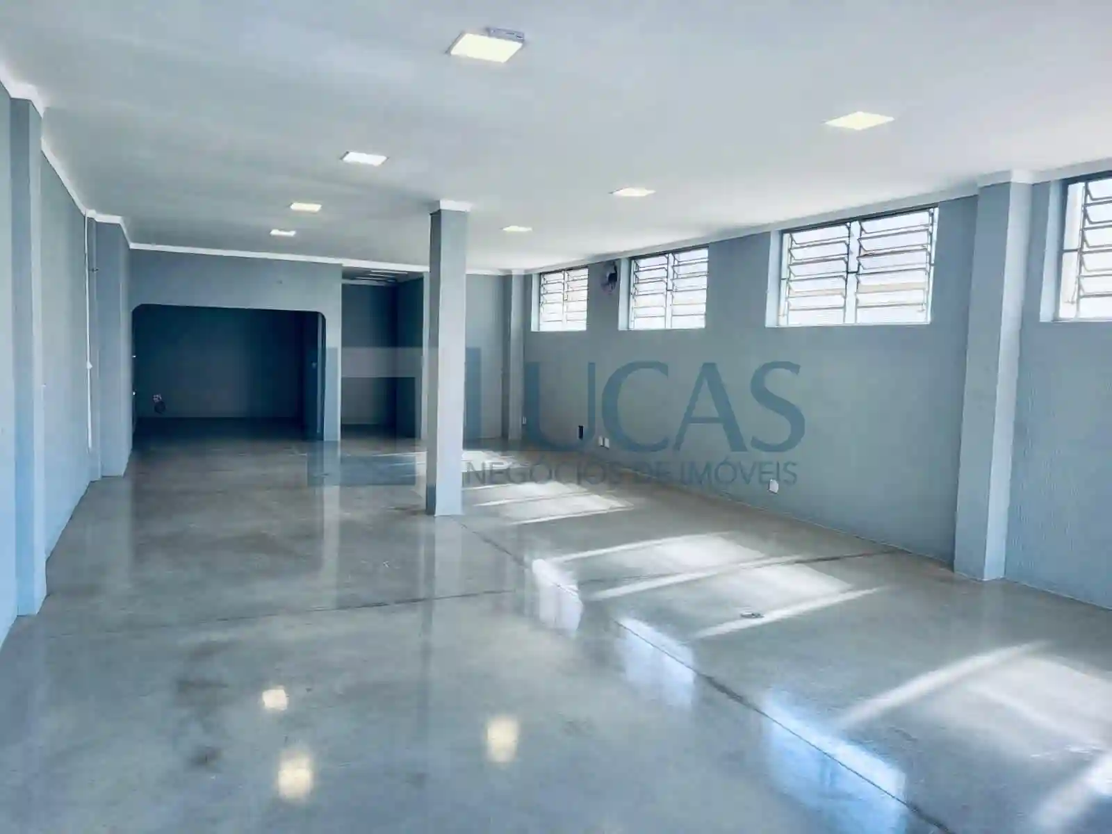 Loja / Salão / Ponto Comercial  para aluguel, 115m² — foto 7 de 10