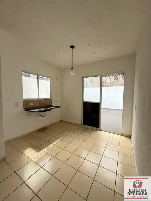Casa de Condomínio com 2 quartos à venda, 70m² — foto 15 de 17