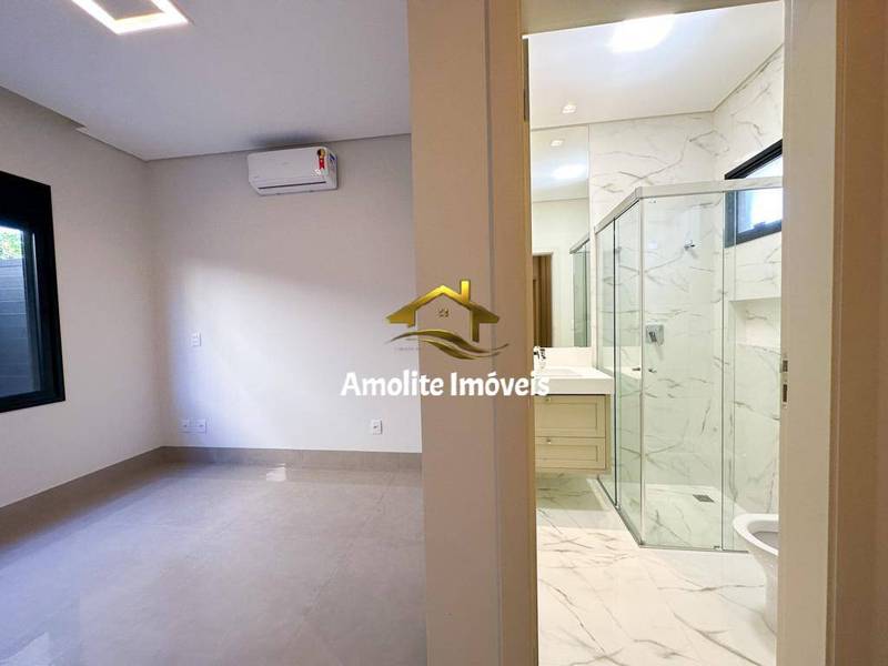 Casa de Condomínio com 4 quartos à venda, 290m² — foto 13 de 57