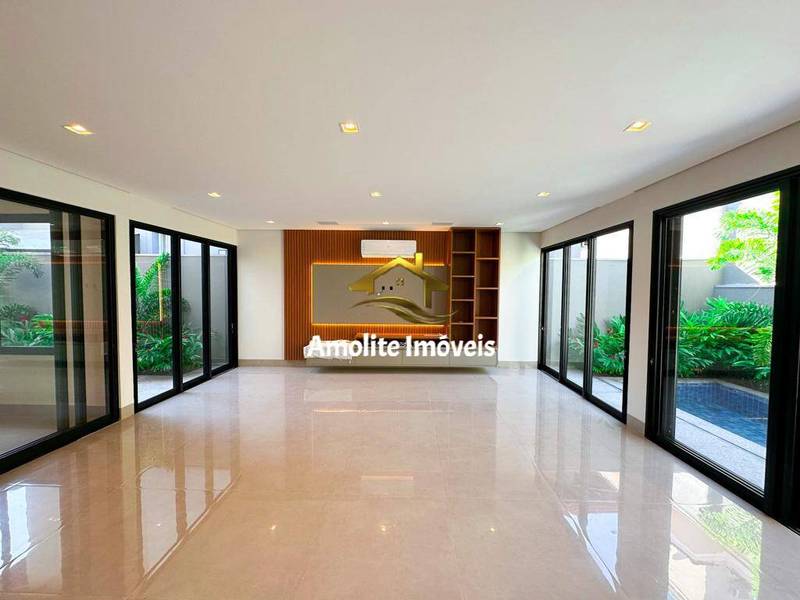 Casa de Condomínio com 4 quartos à venda, 290m² — foto 25 de 57