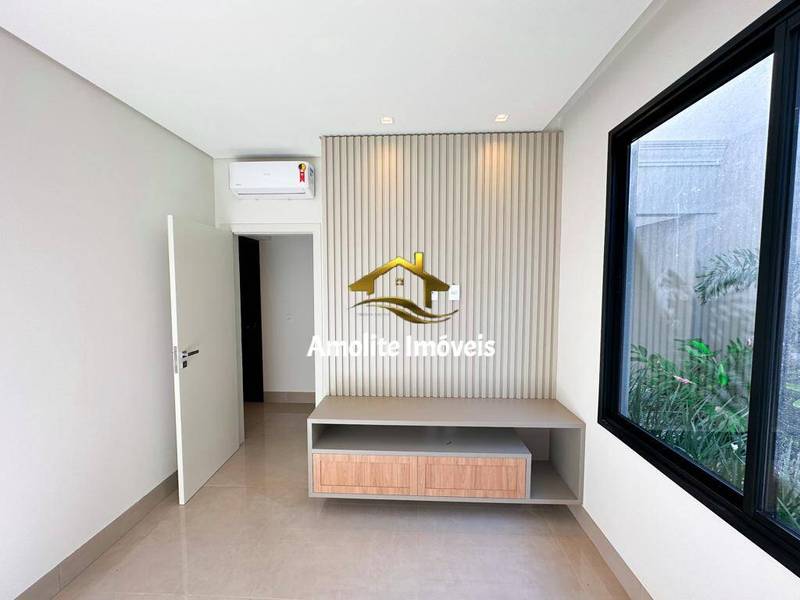 Casa de Condomínio com 4 quartos à venda, 290m² — foto 16 de 57