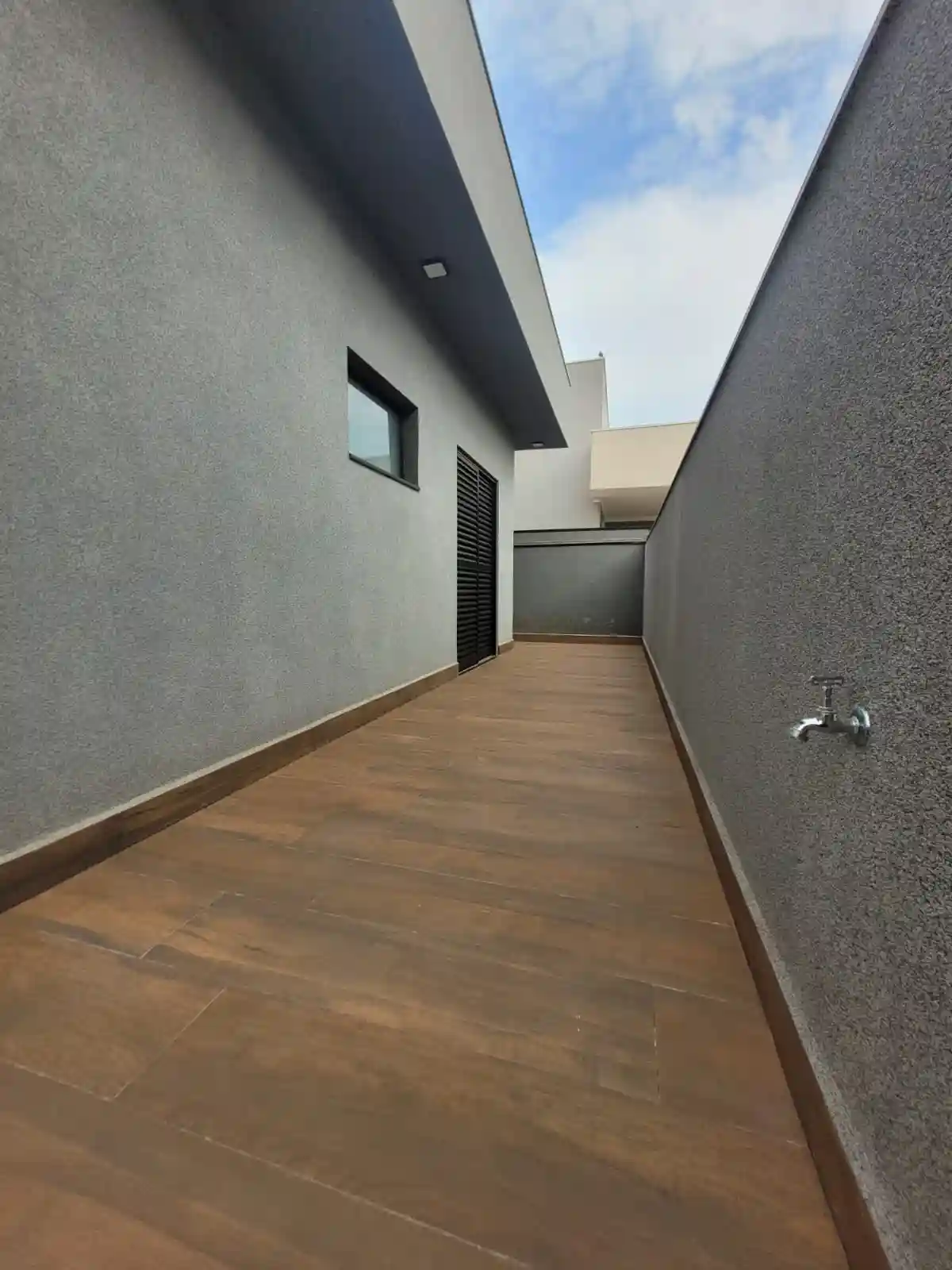 Casa de Condomínio com 3 quartos à venda, 220m² — foto 10 de 26