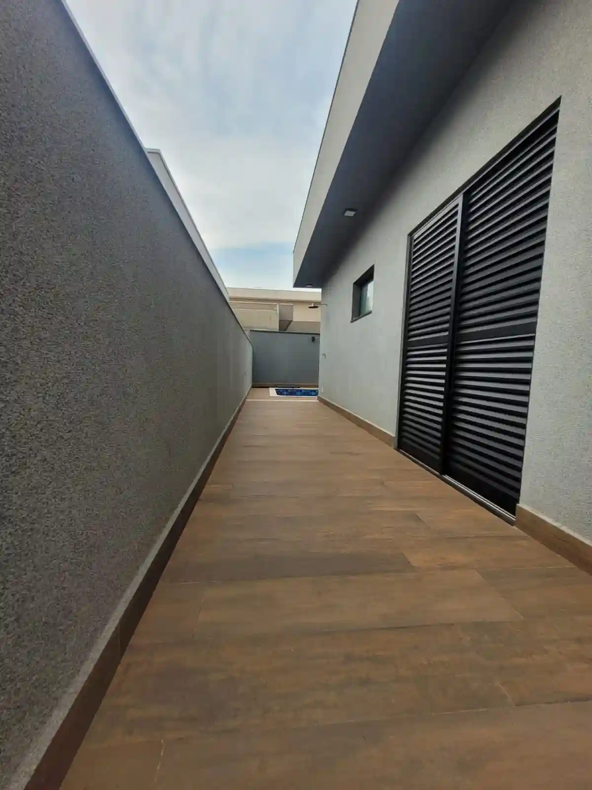 Casa de Condomínio com 3 quartos à venda, 220m² — foto 9 de 26