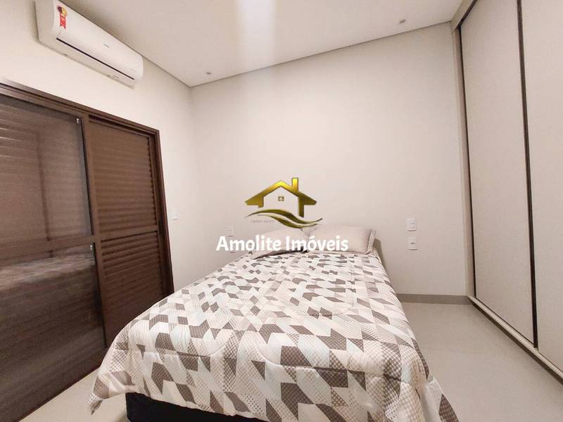 Casa de Condomínio com 3 quartos à venda, 254m² — foto 19 de 38