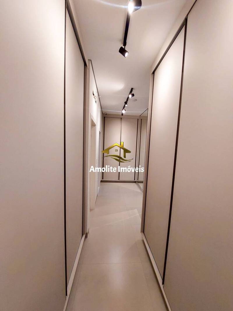 Casa de Condomínio com 3 quartos à venda, 254m² — foto 17 de 38