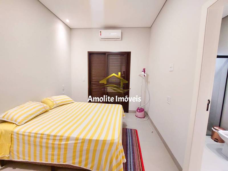 Casa de Condomínio com 3 quartos à venda, 254m² — foto 22 de 38