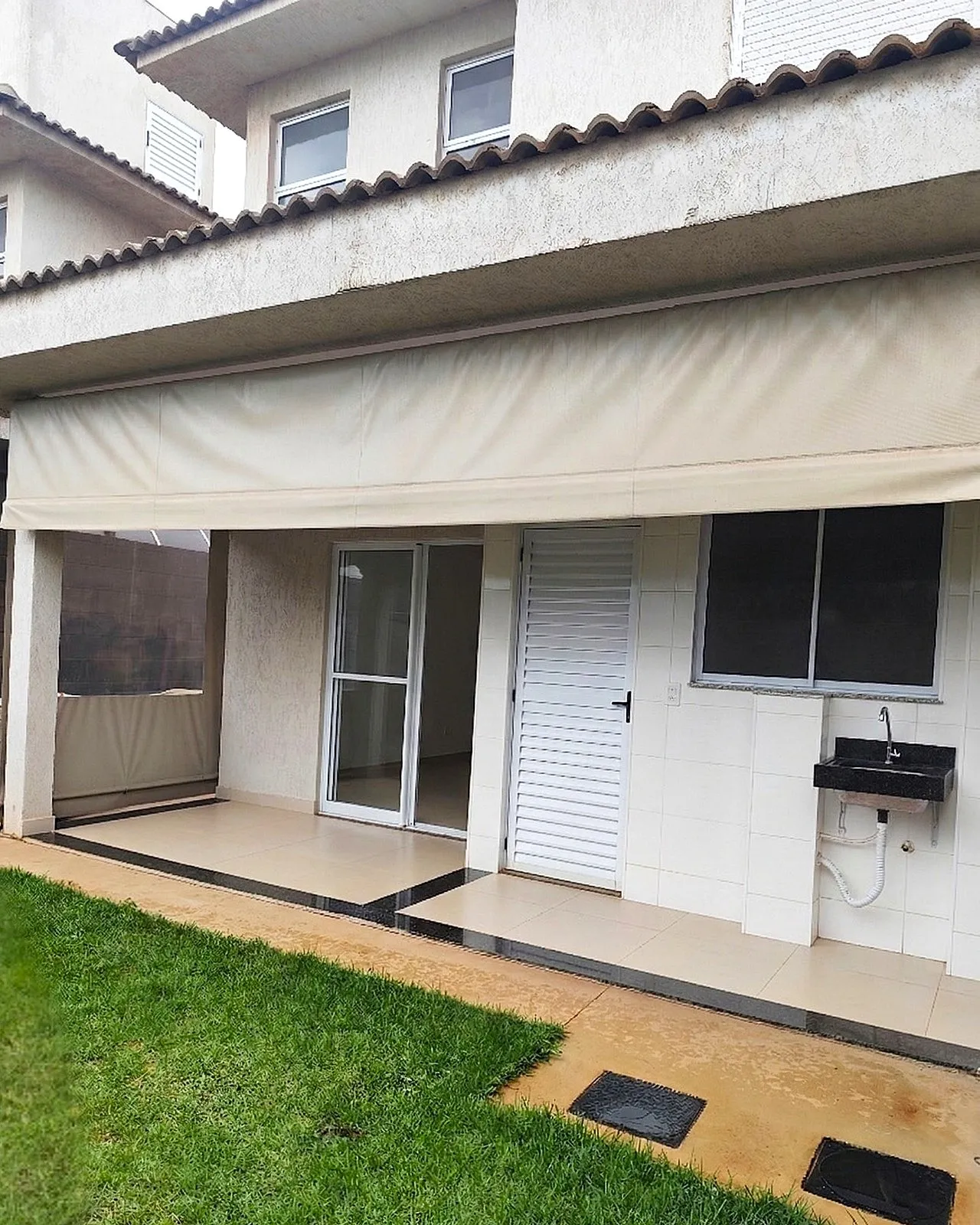 Casa de Condomínio com 3 quartos à venda, 136m² — foto 8 de 10