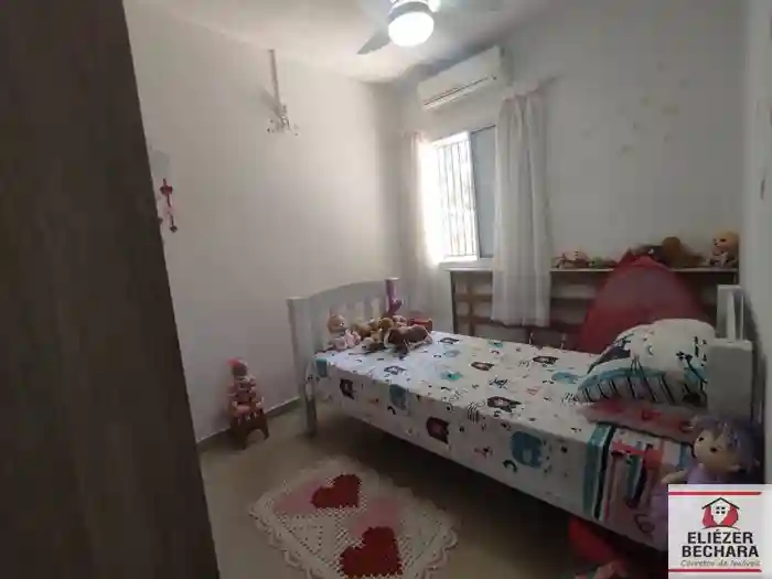 Casa de Condomínio à venda — foto 9 de 11