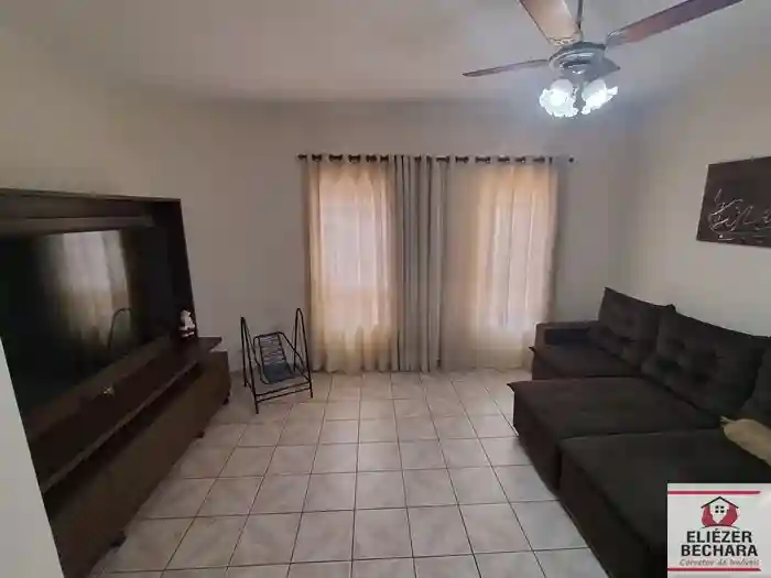 Casa com 3 quartos à venda, 190m² — foto 23 de 41