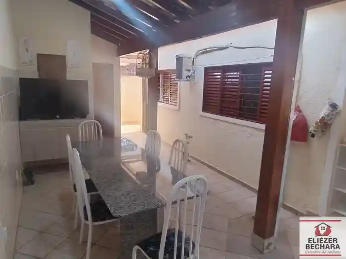 Casa com 3 quartos à venda, 190m² — foto 10 de 41