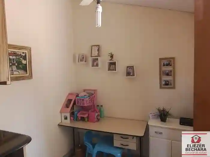 Casa com 3 quartos à venda, 190m² — foto 2 de 41