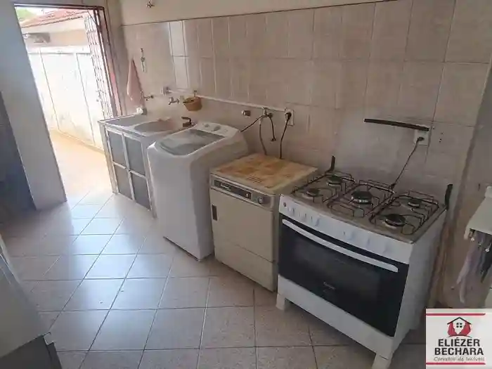 Casa com 3 quartos à venda, 190m² — foto 12 de 41