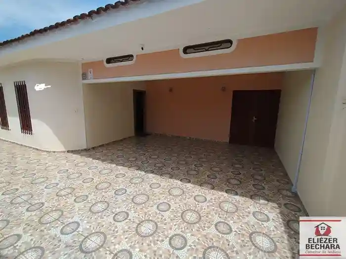 Casa com 3 quartos à venda, 190m² — foto 40 de 41