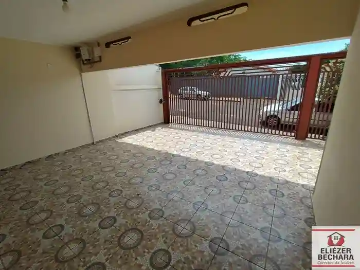 Casa com 3 quartos à venda, 190m² — foto 38 de 41