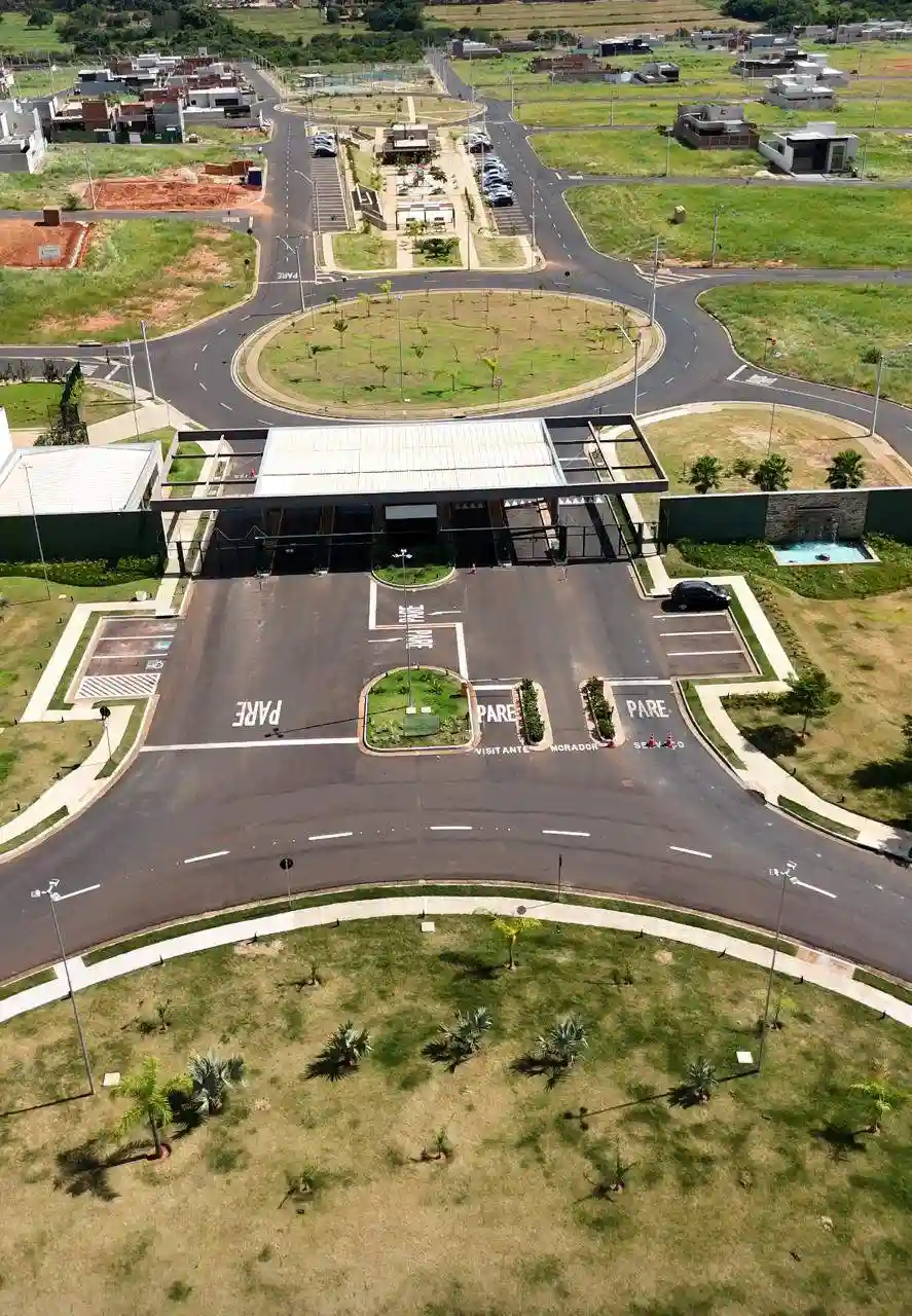 Terreno / Lote / Condomínio  à venda, 300m² — foto 1 de 5