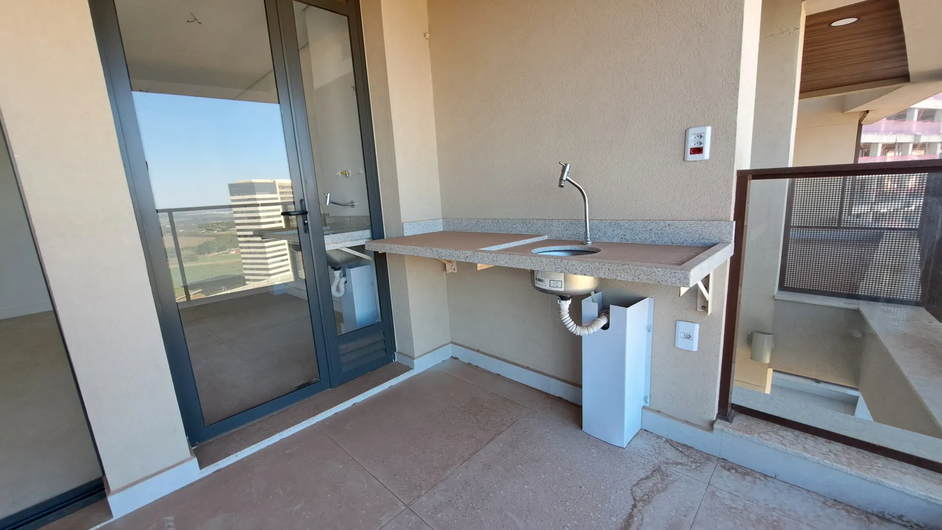 Apartamento com 3 quartos à venda, 92m² — foto 5 de 12