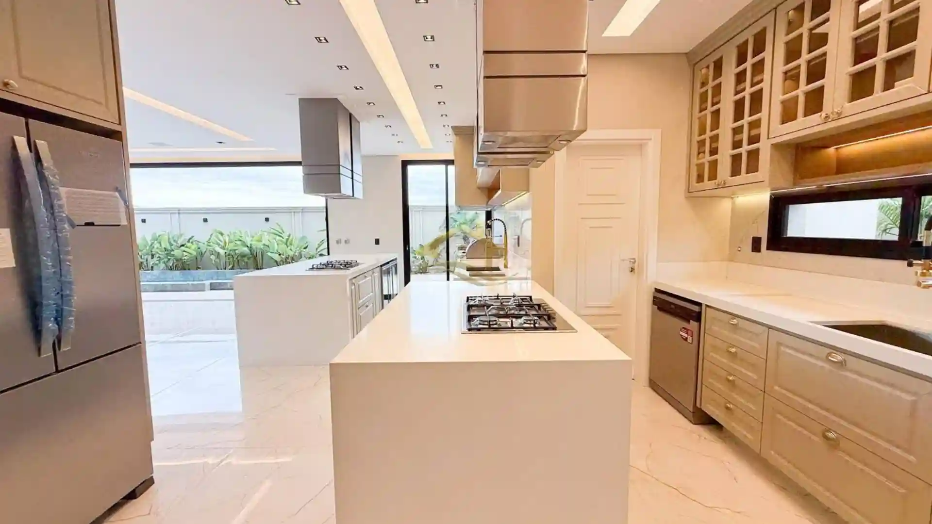 Casa de Condomínio com 4 quartos à venda, 415m² — foto 24 de 36