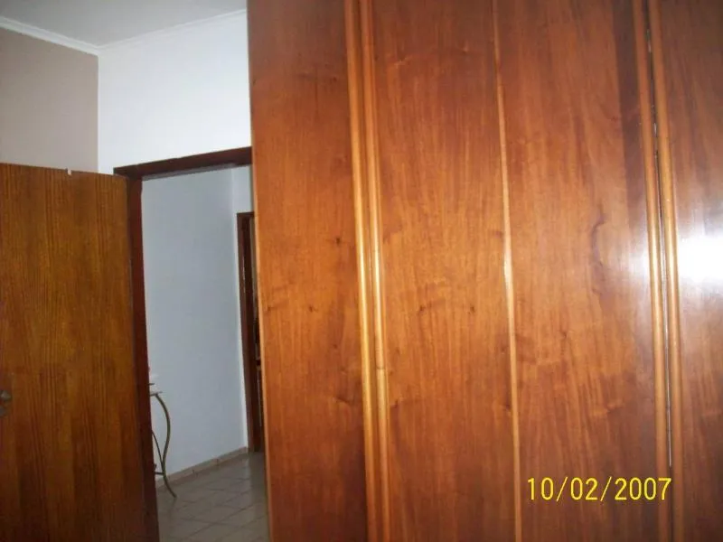 Casa à venda — foto 3 de 6