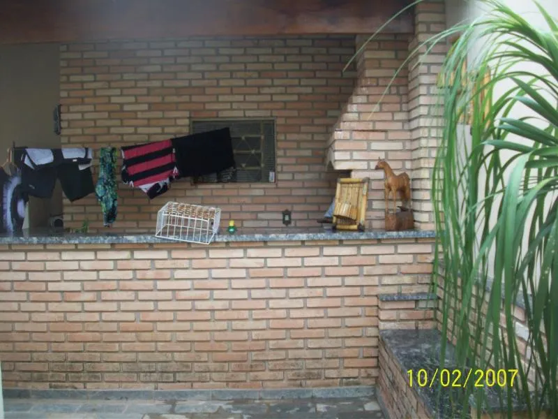 Casa à venda — foto 4 de 6