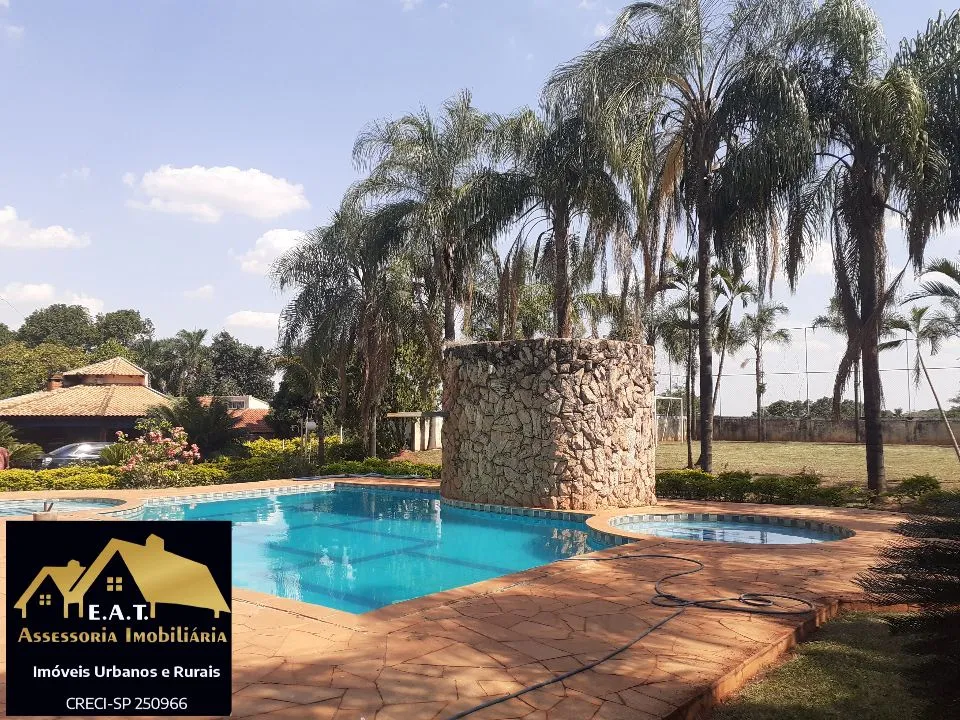 Casa de Condomínio à venda — foto 1 de 4