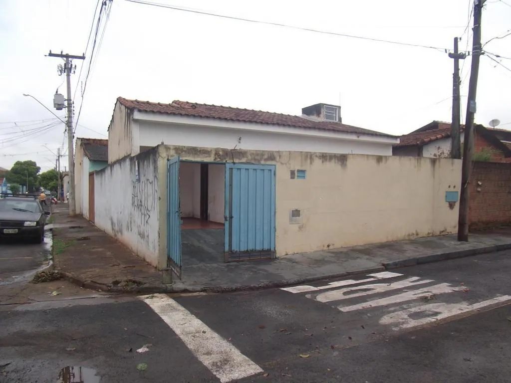 Casa à venda — foto 1 de 2