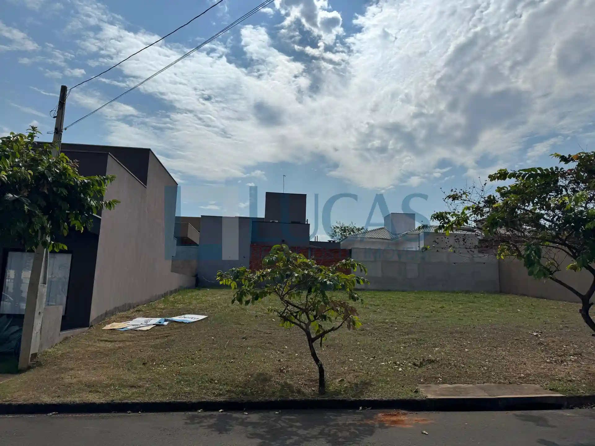 Terreno / Lote / Condomínio  à venda, 231m² — foto 11 de 13