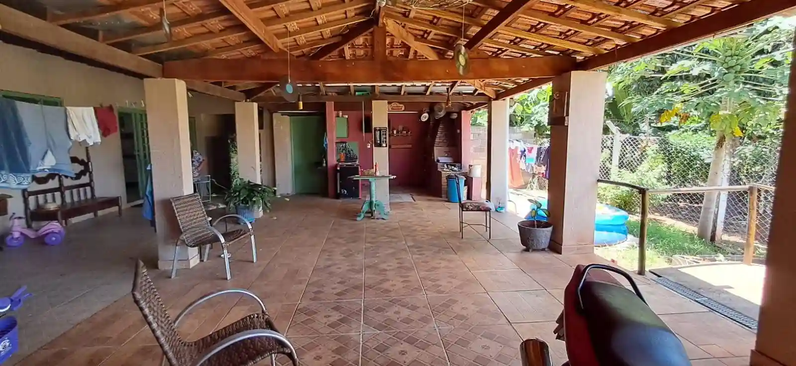 Fazenda / Sítio / Chácara com 3 quartos à venda, 1200m² — foto 1 de 20