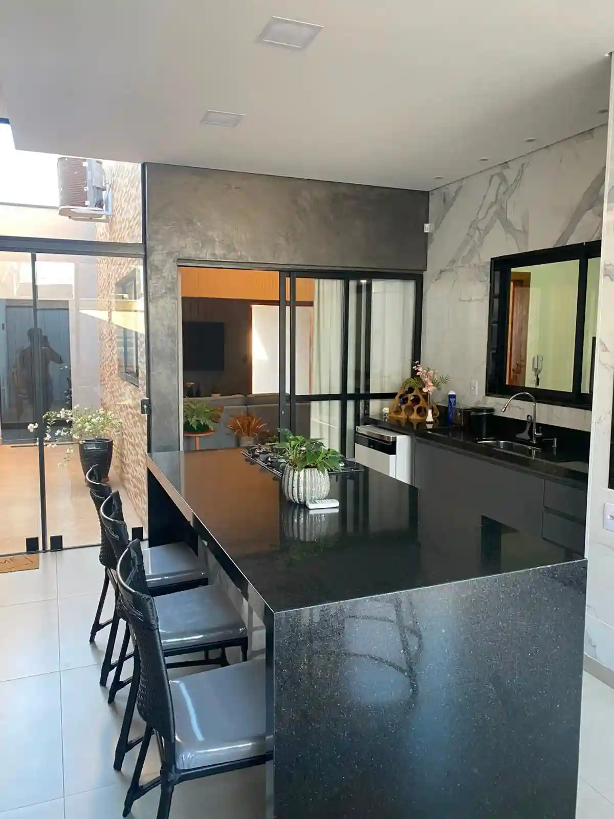 Casa com 3 quartos à venda, 180m² — foto 21 de 29